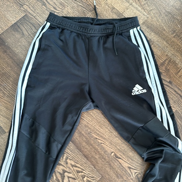 Tire Tapered Trackpants - Picture 2 of 3